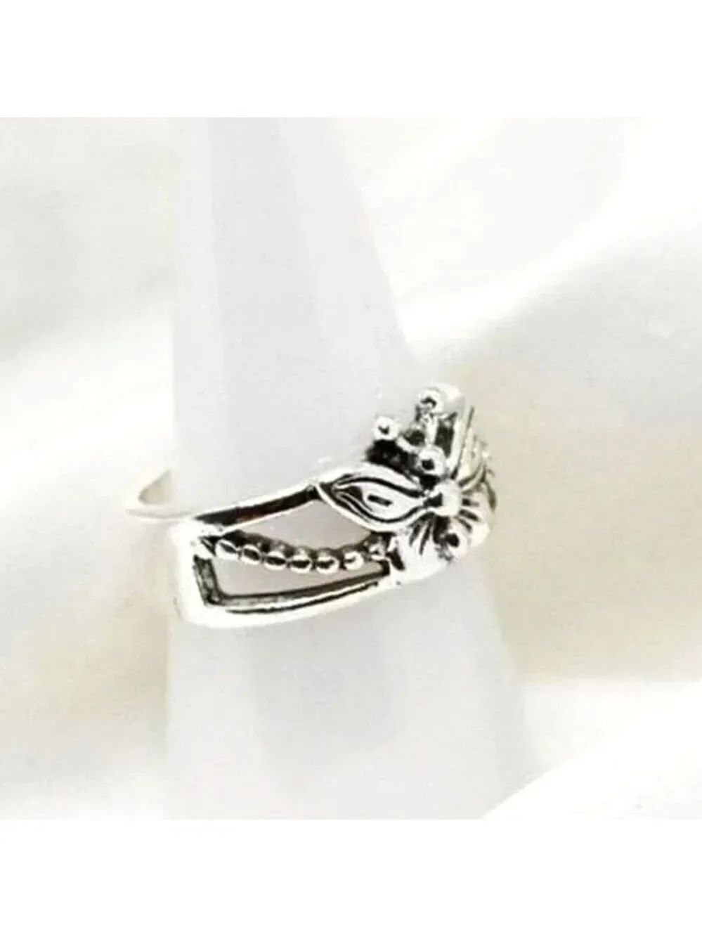 Silvery Butterfly Ring Size 7